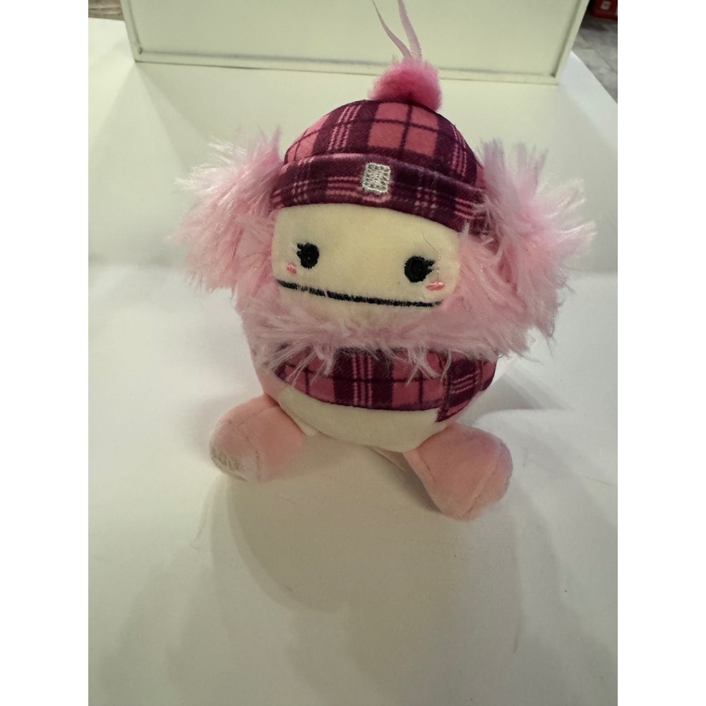 Squishmallows‎ Brina the Bigfoot 5 Inch Pink Plaid Winter Beanie Scarf Plush Toy